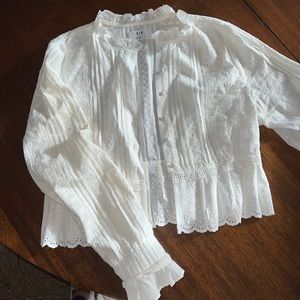 For the label white shirt